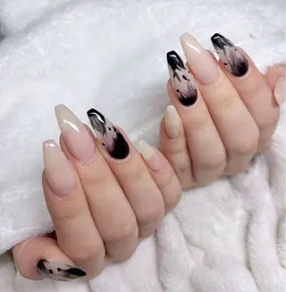 ロング Kittynail所属・高橋 侑生のネイルデザイン