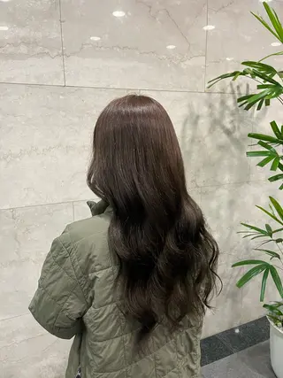 ロング カラー えんぐちとも／透明感 カラー／博多ボブのヘアスタイル