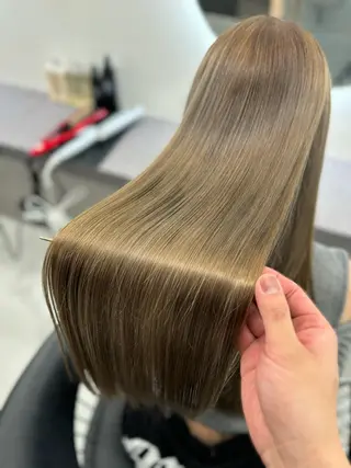 ロング 店長/藤原 季矢のヘアスタイル