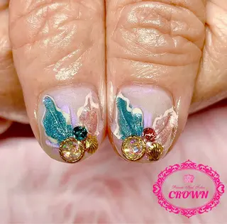 ネイル CROWN プライベートサロンのネイルデザイン
