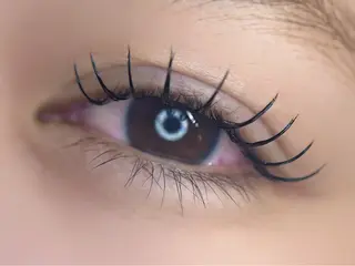 マツエク・マツパ Lau【ラウ】所属・Lau【ラウ】 ⁂NaNaのマツエク・マツパデザイン