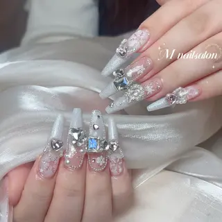 ネイル M🌷nail 長さだし専門店のネイルデザイン