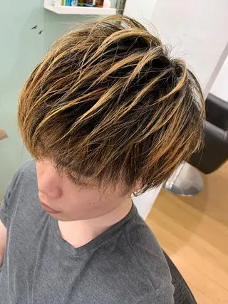 ショート カラー メンズ R ri R takagiのヘアスタイル