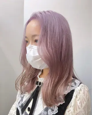 セミロング カラー タカノ ノゾミのヘアスタイル