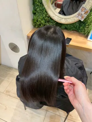 ロング しゅり/韓国艶カラー 🩶🫧エクステ🎀のヘアスタイル