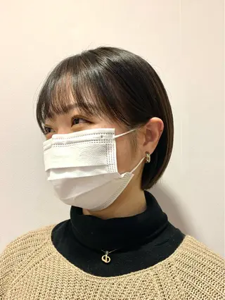 ショート カラー 寺尾 綾乃のヘアスタイル