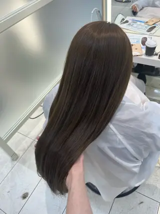 セミロング 似合わせレイヤー/ 透明感カラーのヘアスタイル