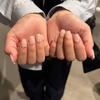 ネイル 𝐫𝐚𝐢 𝐧𝐚𝐢𝐥の眉毛・アイブロウイメージ