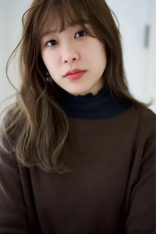 ロング カラー fio マナミのヘアスタイル