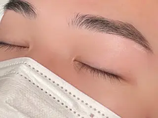 アイブロウ アイブロウサロンRidive調布所属・Ridive 調布店 / Ayanaの眉毛・アイブロウイメージ