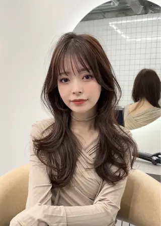 ロング カラー ブリーチなしヘーゼル 🤎透明感カラー 唯のヘアスタイル