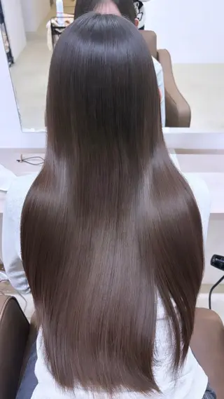 ロング モデルさん募集🌟 艶カラー/杉山海帆のヘアスタイル