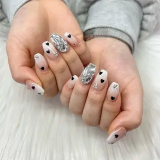 ネイル total salon Bell所属・Totalsalon Bell【嶌田彩華】のネイルデザイン