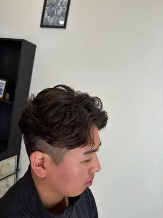 パーマ メンズ メンズ支持率No1 毛流れ特化/黒部由徒のヘアスタイル