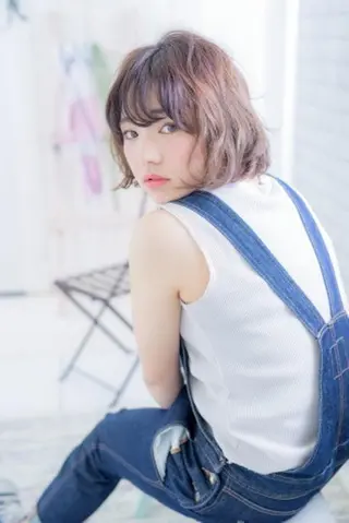 ミディアム 江原 彩華のヘアスタイル