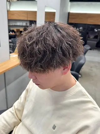 メンズ アキト/ メンズ/透明感暗髪のヘアスタイル