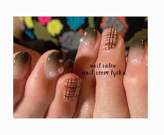ネイル ﾈｲﾙﾙｰﾑﾘｯｶ 𝐦𝐚𝐲𝐮のネイルデザイン