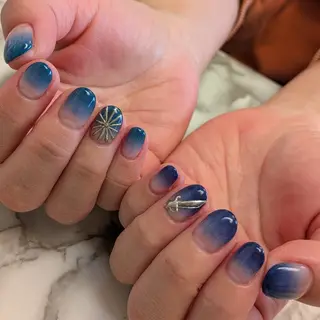 ネイル ジェヌインネイル 河内のネイルデザイン