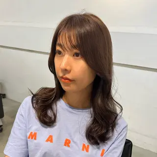 ミディアム カラー パーマ レイヤーカットのプロ 大人ヘア宮森貴志のヘアスタイル