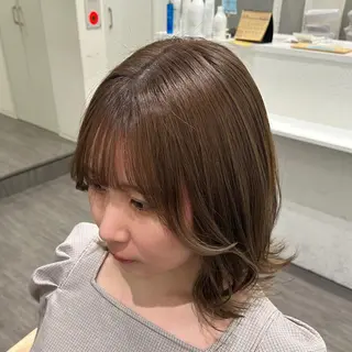 ミディアム 片平 帆香のヘアスタイル