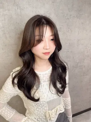 ロング KAEDE🎀 ジャニオタ美容師のヘアスタイル