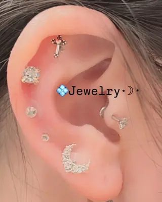 mahina所属・ビューティサロン mahina⋆☽·̩のマツエク・マツパデザイン