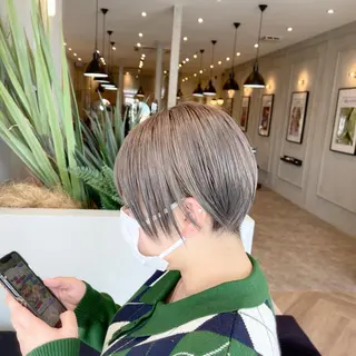 ショート カラー アンドウ ユウ/ レイヤーカット/韓国のヘアスタイル