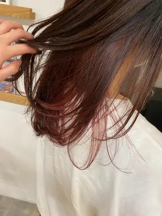 セミロング カラー niu所属・加藤 真由のヘアスタイル