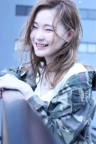 セミロング カラー パーマ le jardin (ルジャルダン)八王子所属・高山 佳大のヘアスタイル