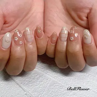 ネイル Bell Flowerのネイルデザイン