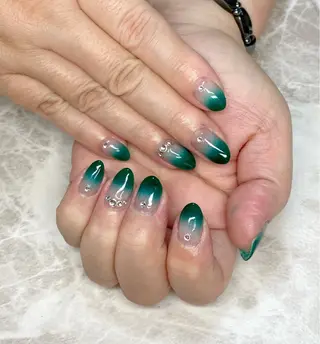 ネイル ゆぴねいる所属・ゆぴねいる yupinailのネイルデザイン