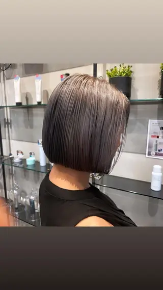 ショート ボブ・レイヤー 田中 励也のヘアスタイル