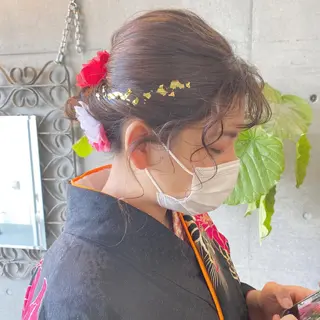 セミロング カラー パーマ ヘアアレンジ メンズ ネイル マツエク・マツパ モリモト サナのヘアスタイル