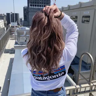 ミディアム 松井那津子 /ハイライトブリーチのヘアスタイル