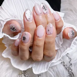 ネイル 🌈Yun nail hyejin💋のネイルデザイン