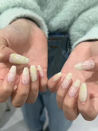 ネイル GO TODAY SHARE SALON 新宿Gratia店所属・RURU nailのネイルデザイン