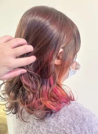 セミロング カラー 古川 琴美のヘアスタイル