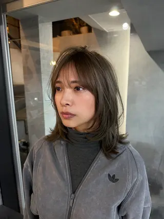 ミディアム カラー You/中明度カラー 🎨3ヶ月持つカットのヘアスタイル
