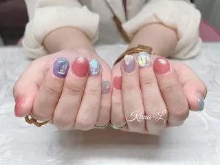 カラー ネイル 芦辺 香奈のネイルデザイン