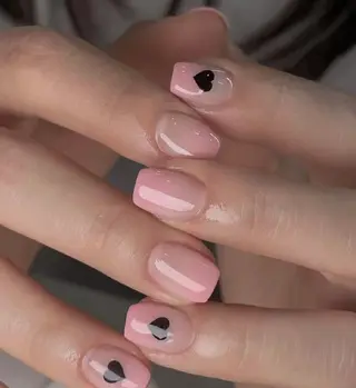 ネイル Oomiya 服部のネイルデザイン