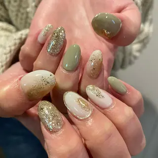 ネイル Blomeel Nailのネイルデザイン