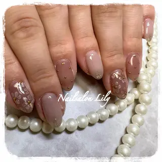 ネイル Nailsalon Lilyのネイルデザイン