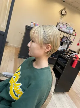 ショート 亀川蓮 Agu hairのヘアスタイル