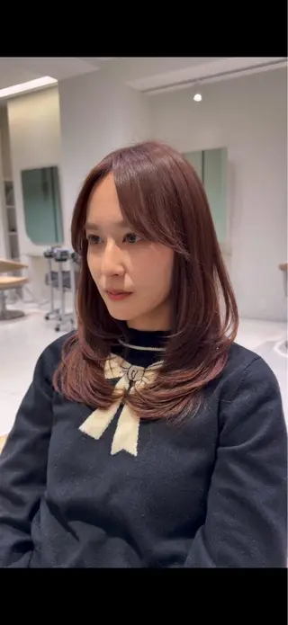 セミロング COCONA/ORO モデル様募集中のヘアスタイル
