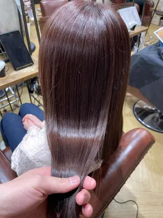 セミロング antica YOSHIのヘアスタイル