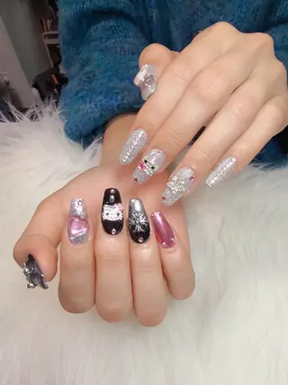 ネイル 西野 カナのネイルデザイン