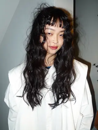 ロング カラー ファッションに 溶け込むstyleのヘアスタイル