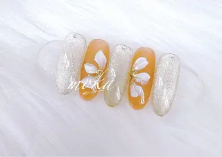 ネイル 胡蝶蘭レディースサロ ンNailMOKAのネイルデザイン