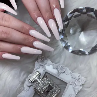 ネイル MADIA EMIのネイルデザイン