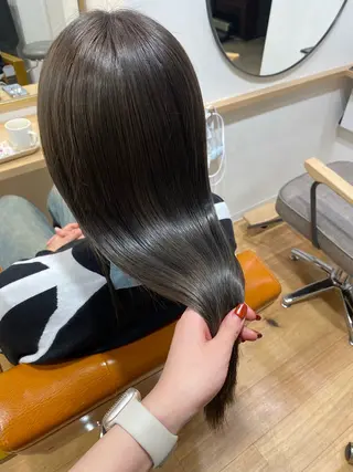 ロング akane/ 縮毛矯正/暖色のヘアスタイル